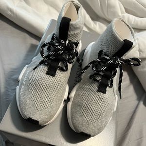 Balenciaga speed lace up sneaker size 35